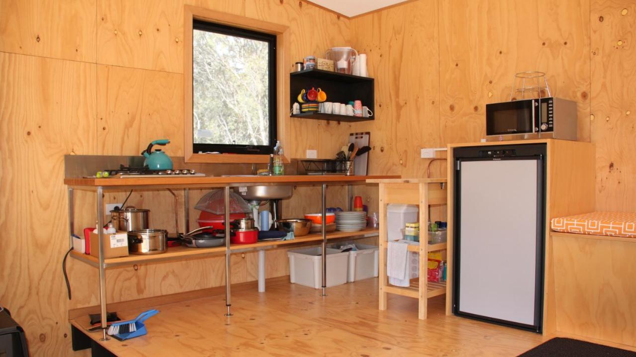 Bay Of Fires Eco Hut Off Grid Experience At Binalong Bay Vila Exterior foto